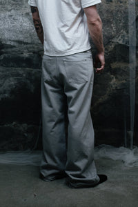 LEO WIDE-LEG GARMENT-DYED GREY DENIM